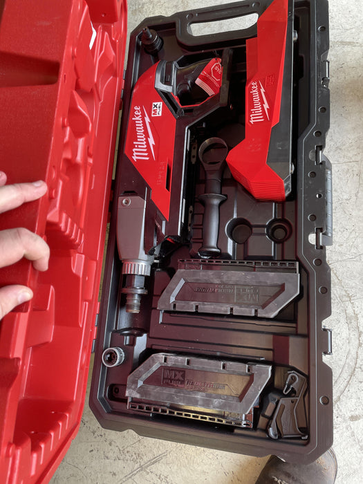 2021 MILWAUKEE MXF301-2CP