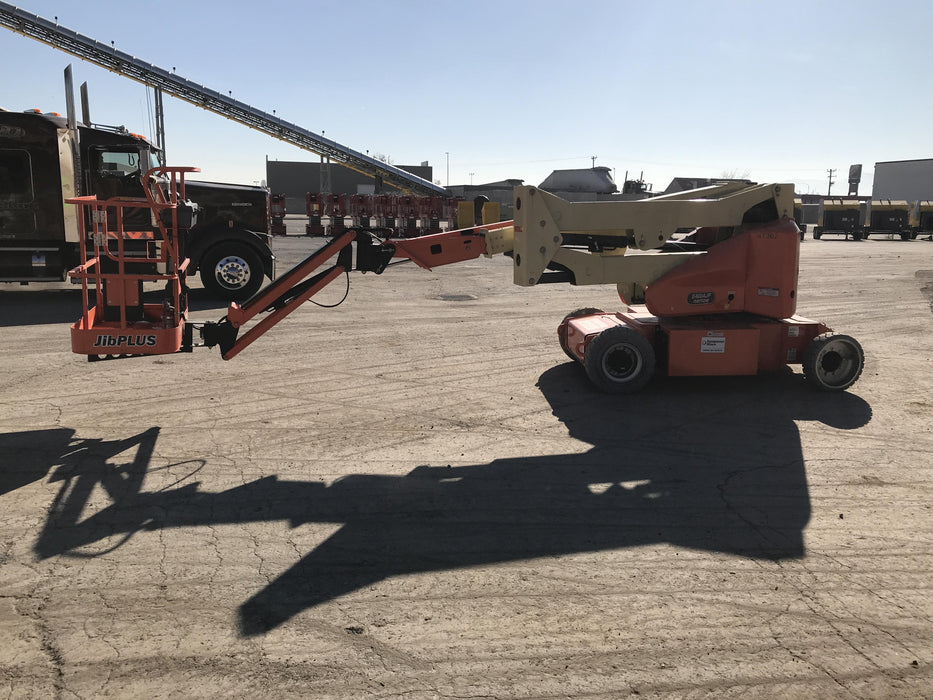 2019 JLG E400AJPN