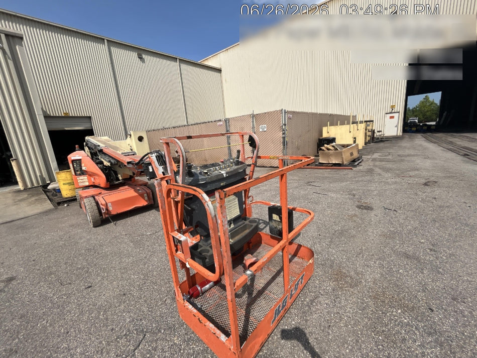 2020 JLG E400AJPN
