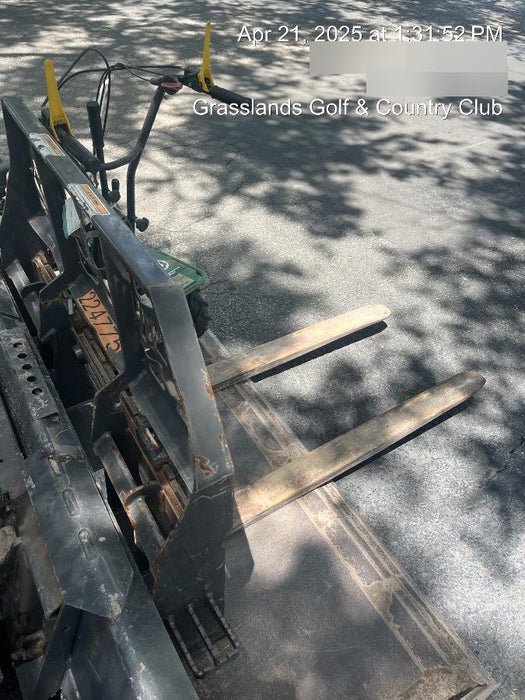 2022 PALADIN 48" Pallet Forks - Paladin