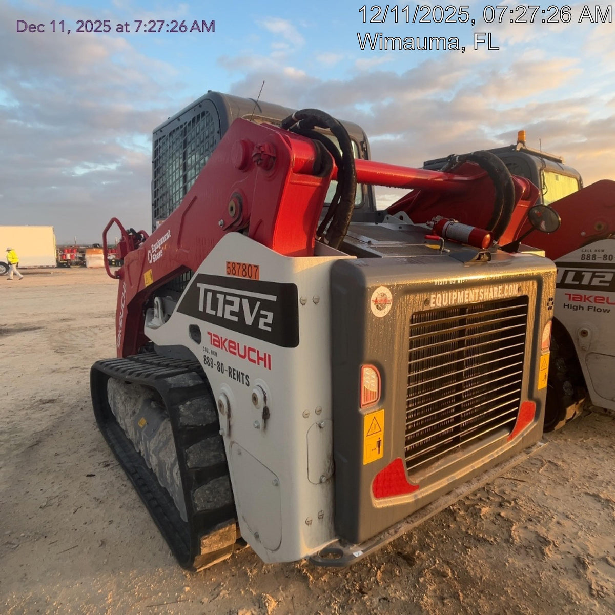 2025 TAKEUCHI TL12V2-CR
