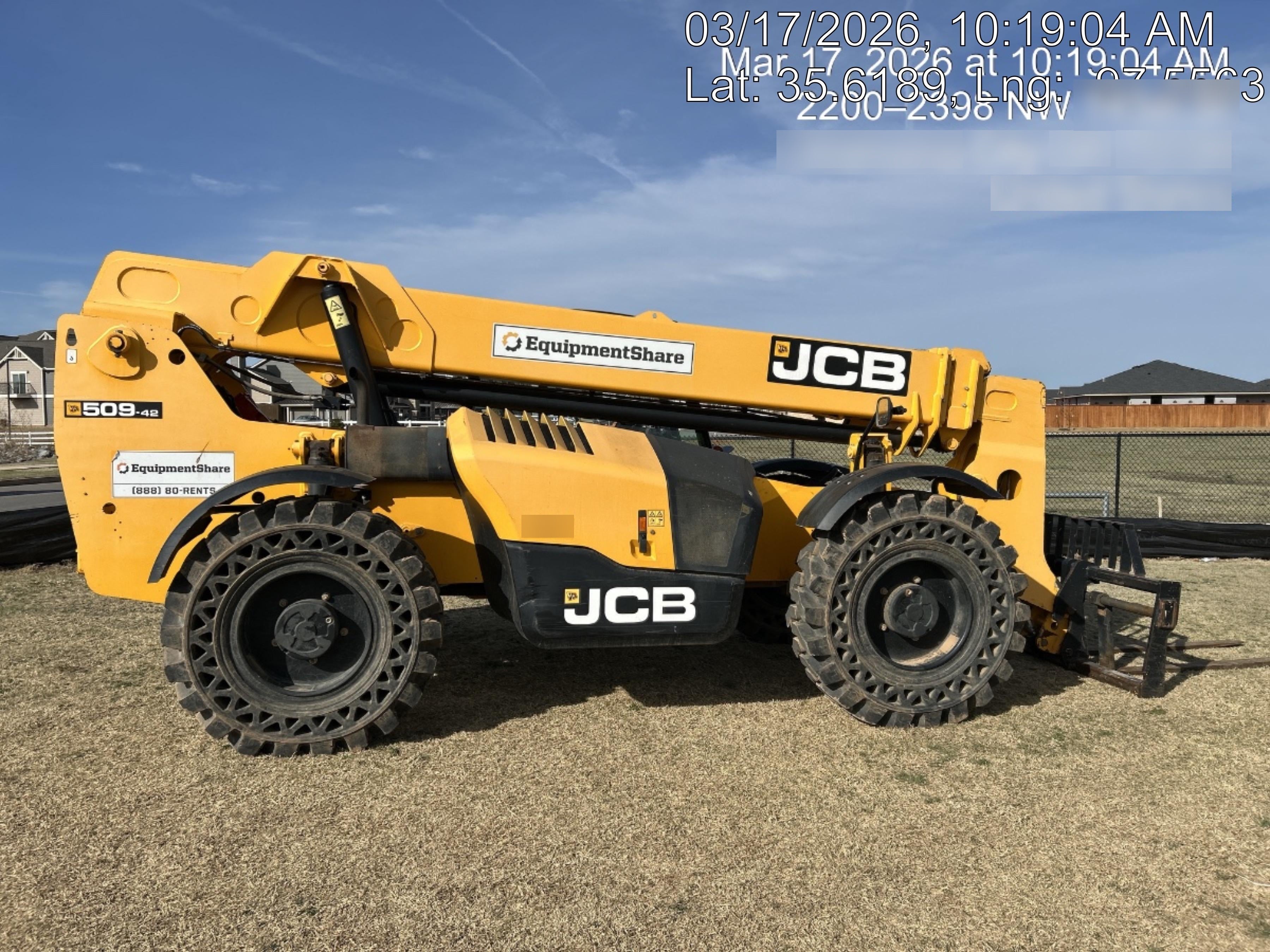 2019 JCB 509-42 74 HP w/Open ROPS, Beacon, Aux Hydraulics, LED Work lights, Solid Tires 66" Carriage/60" Forks