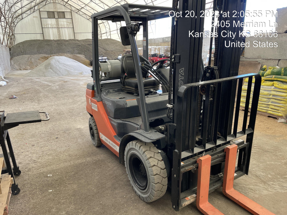 2022 TOYOTA 50-8FGU25