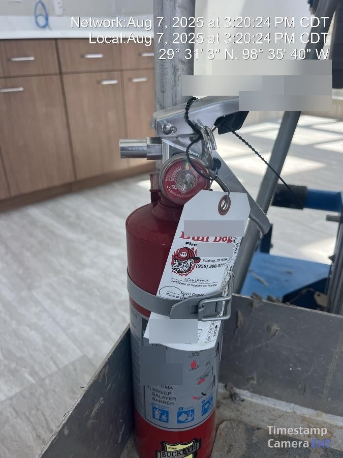2019 GENIE AWP-30S