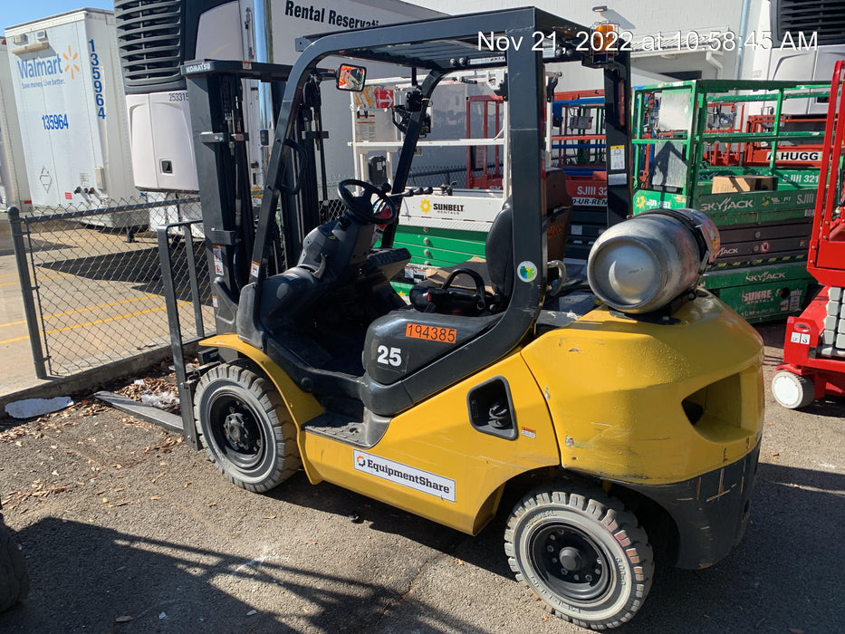 2021 KOMATSU FG25T-16