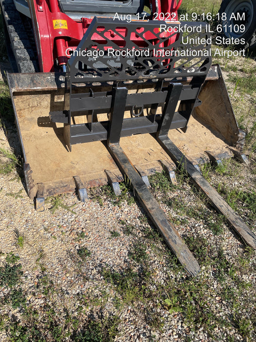 2022 PALADIN 48" Pallet Forks - Paladin