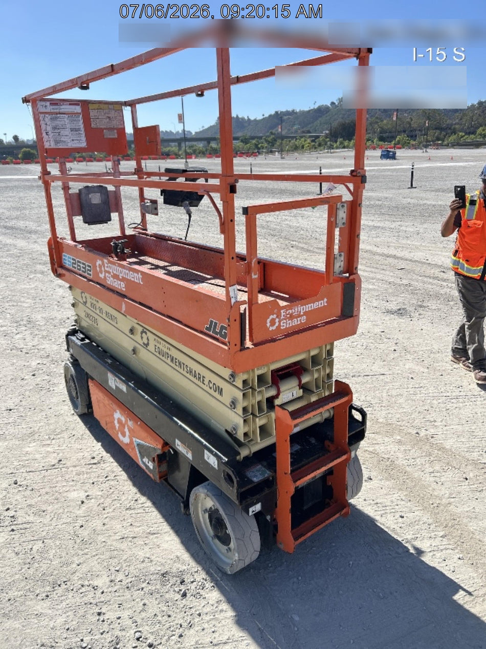 2022 JLG ES2632