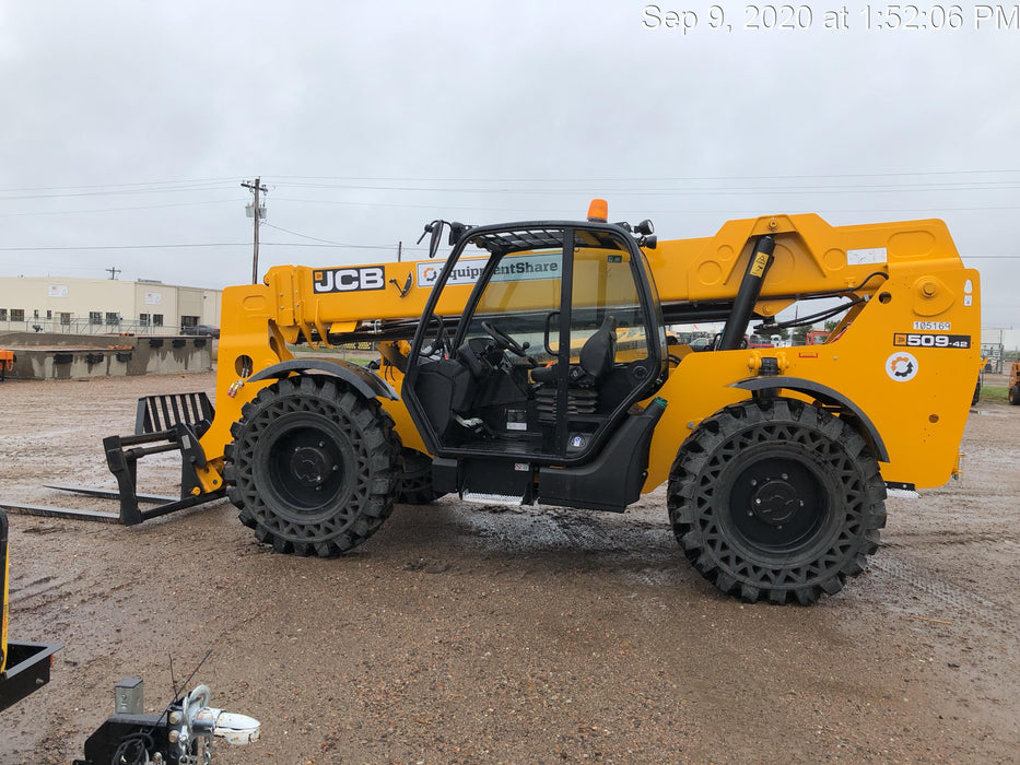 2020 JCB 509-42 Canopy, Solid Tires, Work Lights, Beacon, Aux Hydraulics, Back up Alarm, Lifting Eye, ES Decals
