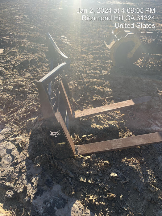 2019 BOBCAT 48" Pallet Forks - Bobcat