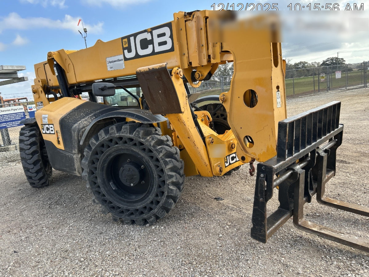 2019 JCB 510-56 Open ROPS, 74 HP, Solid Tires, Worklights, Beacon, Aux Hydraulics, Lifting Eye w/60" Carriage/60" Forks