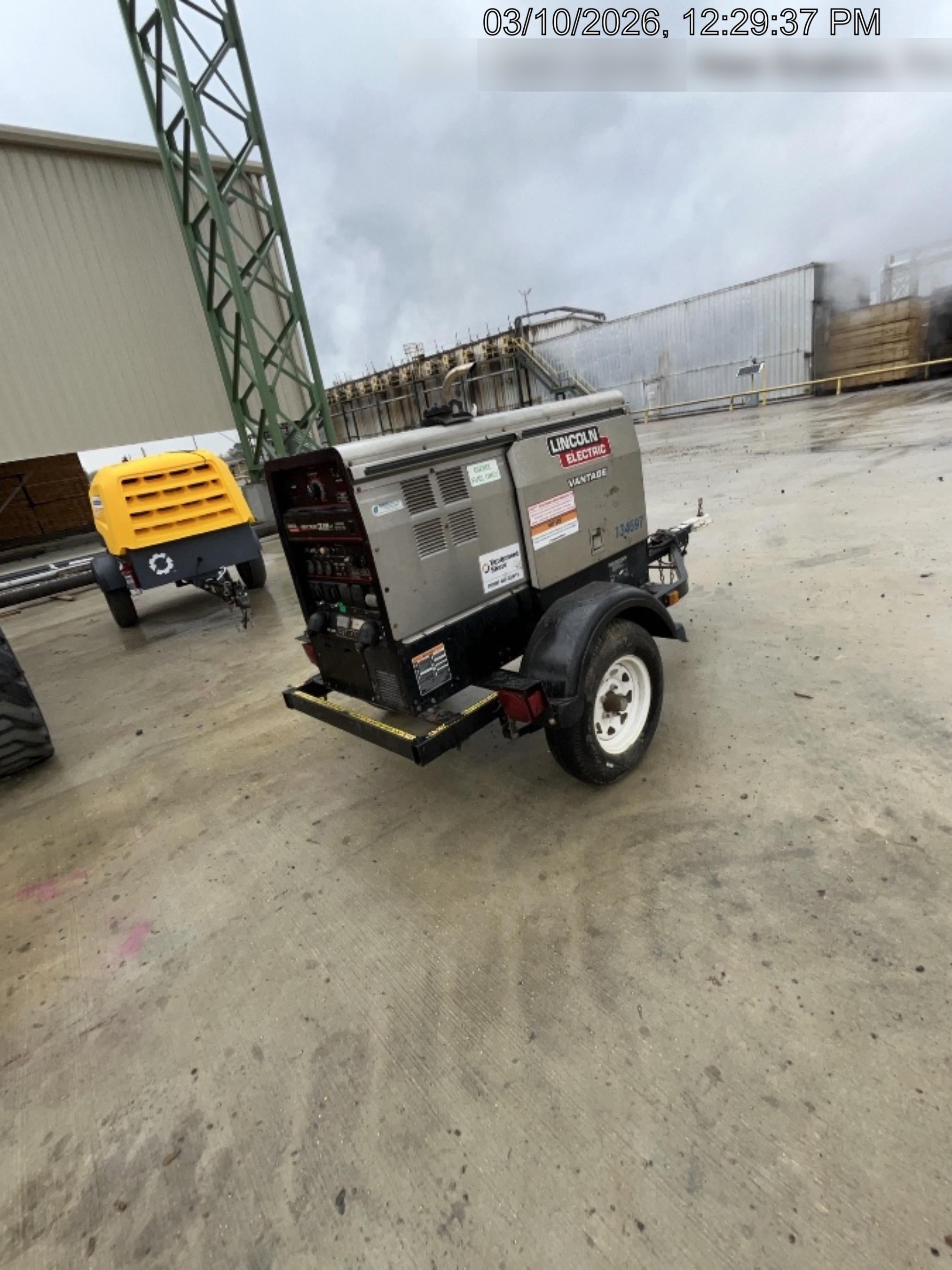 2021 Lincoln Electric Vantage 322 Ready Pak 3