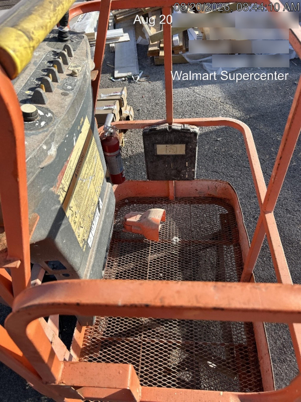 2019 JLG E400AJPN
