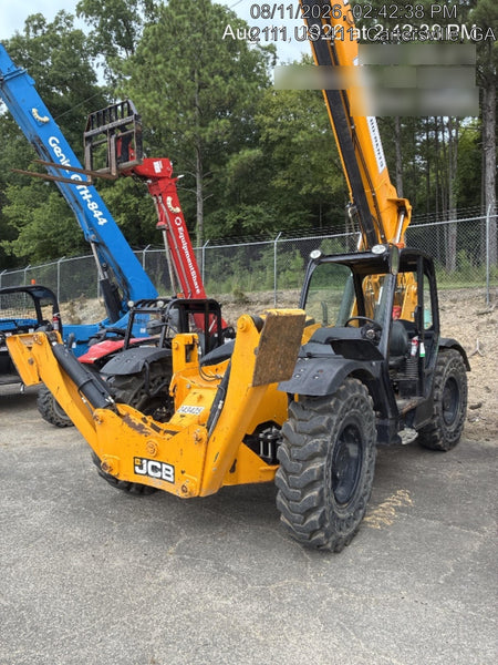 2022 JCB 510-56