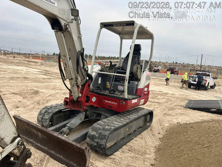 2021 TAKEUCHI TB250-2