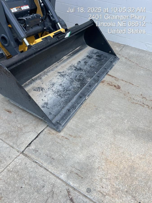 2025 JOHN DEERE 84" Bucket - John Deere