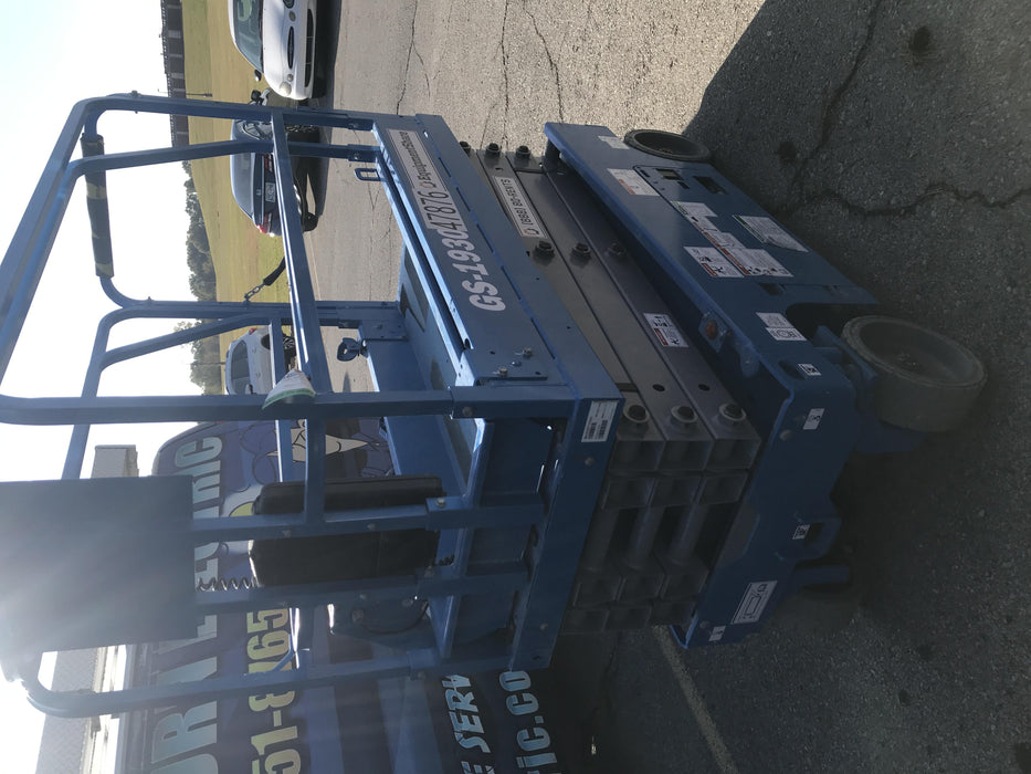 2019 GENIE GS-1930