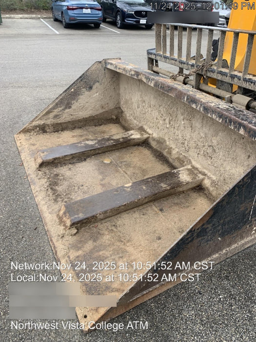 2017 ARROW MATERIAL HANDLING Telehandler Bucket - Slide-On Forks