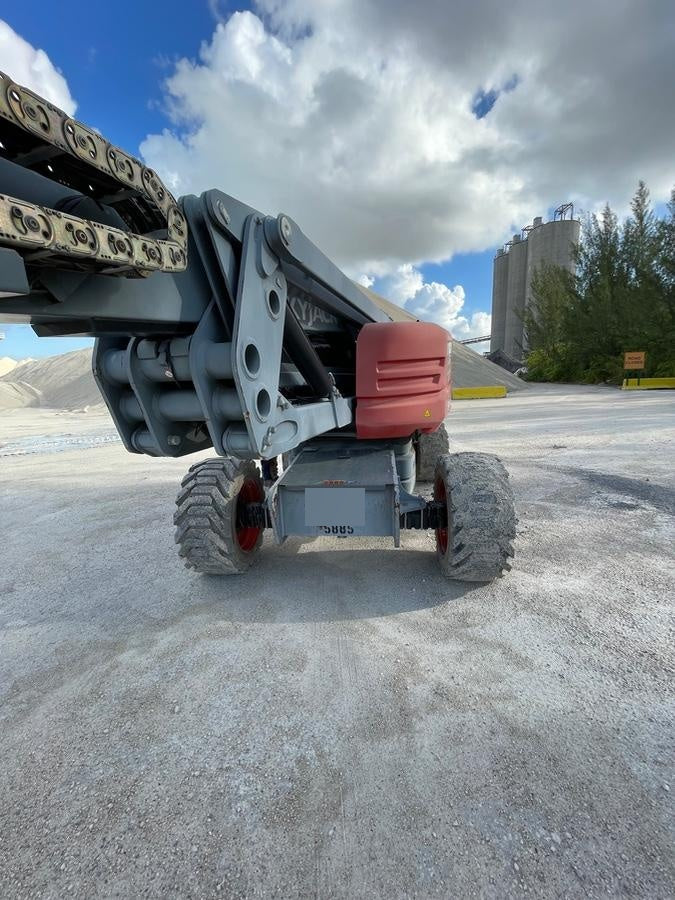 2017 SKYJACK SJ85 AJ