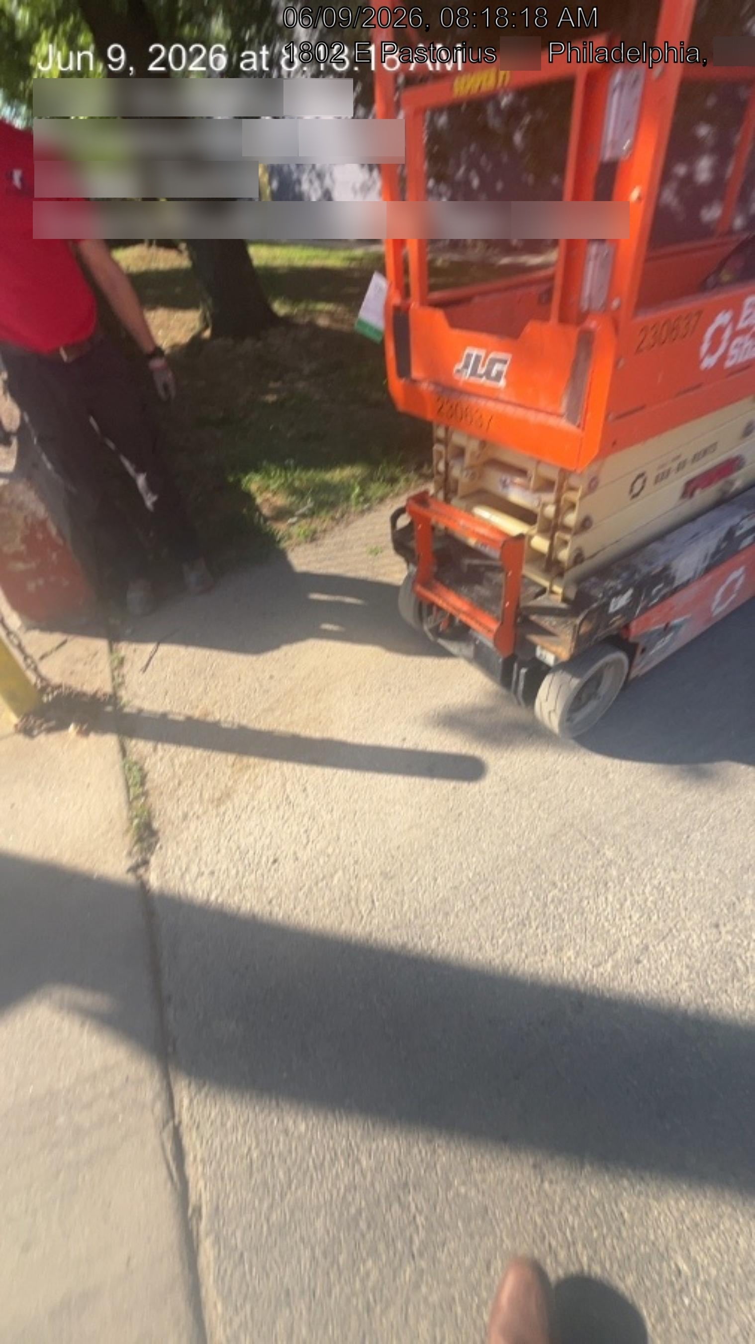 2022 JLG ES1932