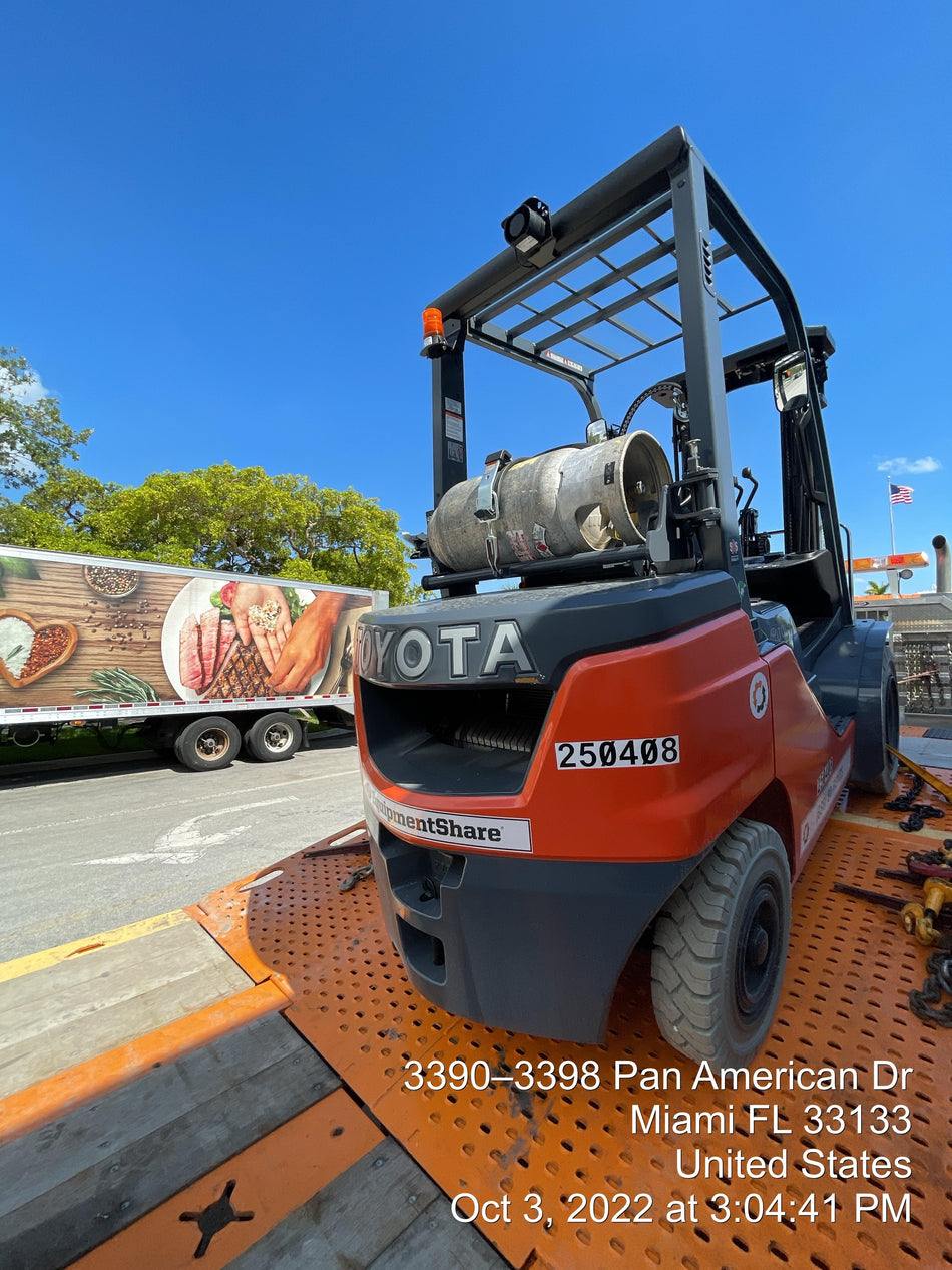 2022 TOYOTA 50-8FGU25