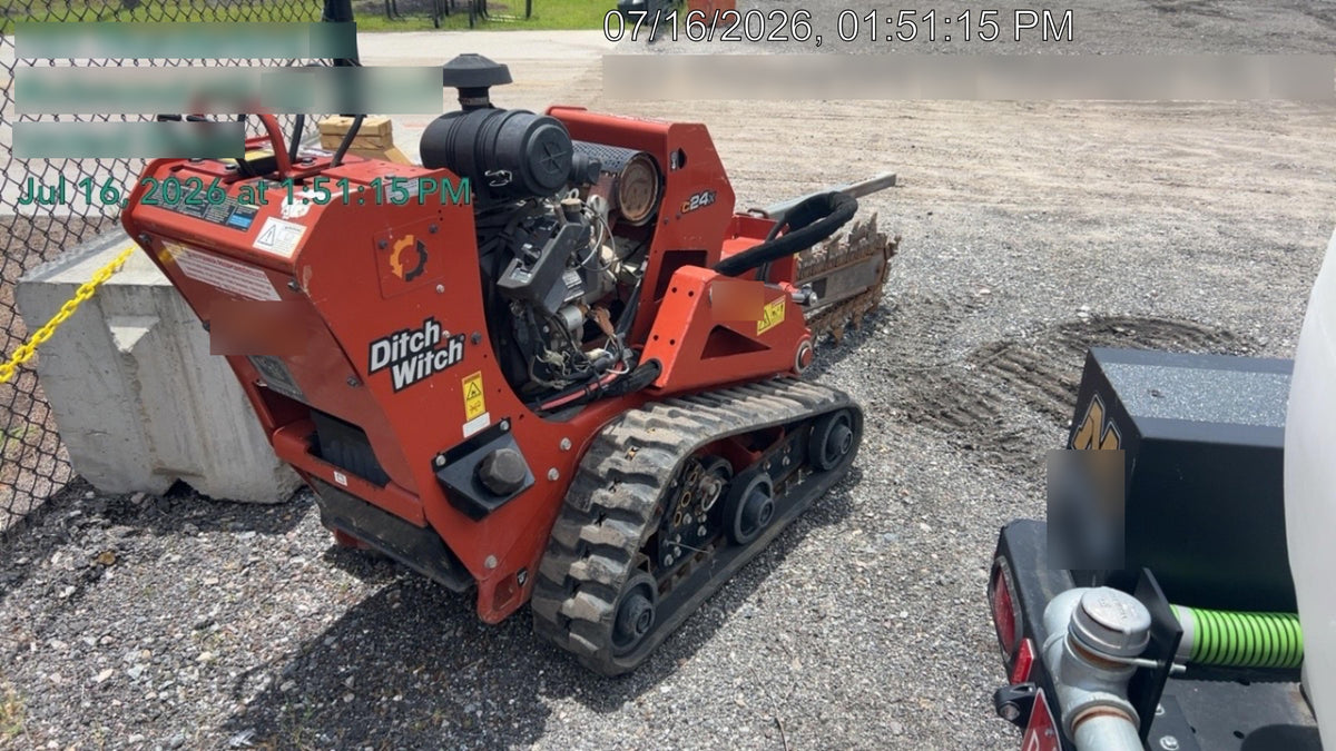 2020 DITCH WITCH C24XA