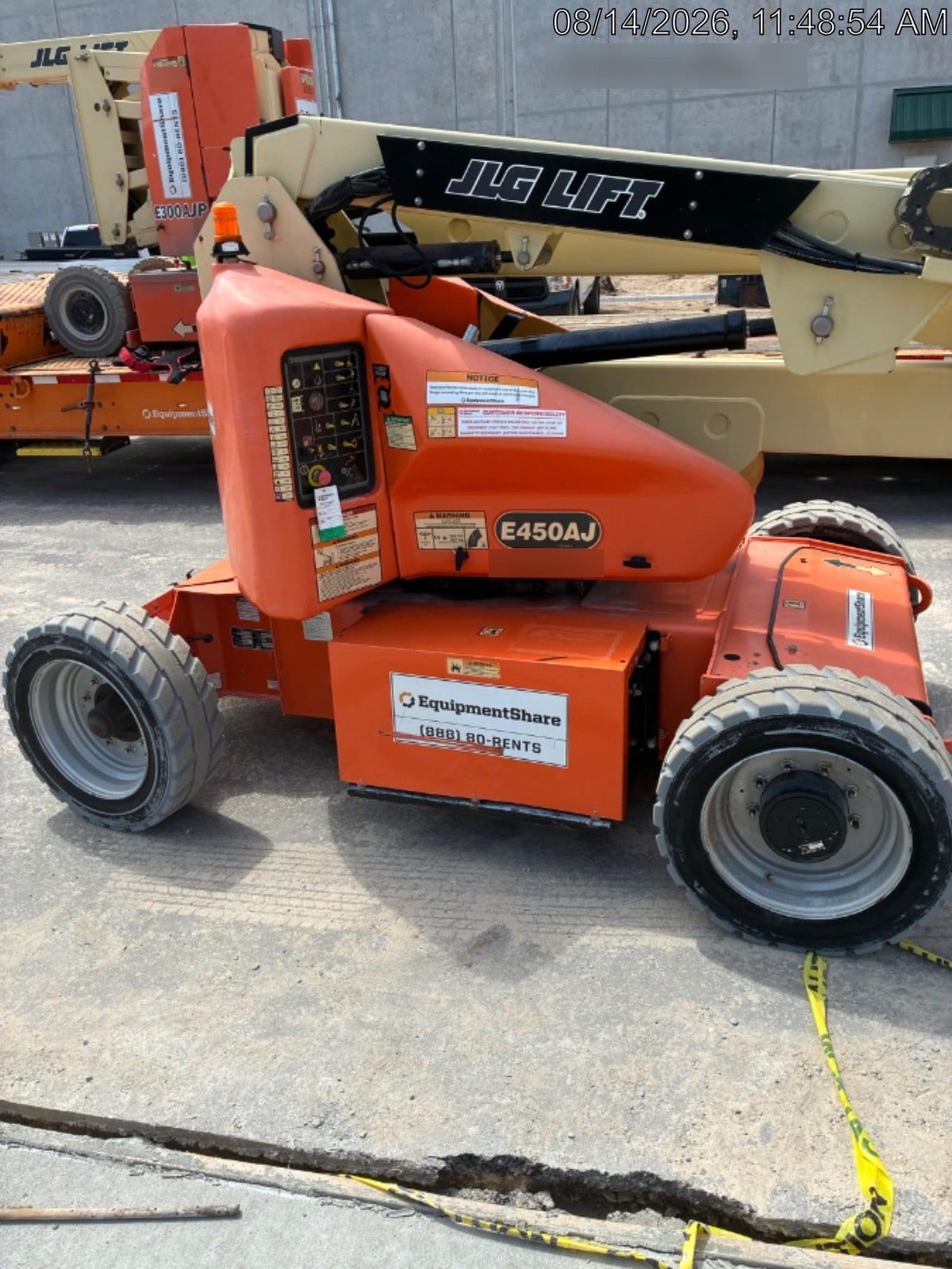 2019 JLG E450AJ