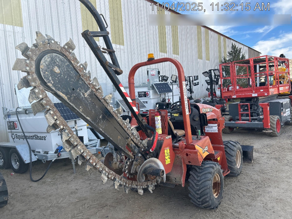 2019 DITCH WITCH RT45A