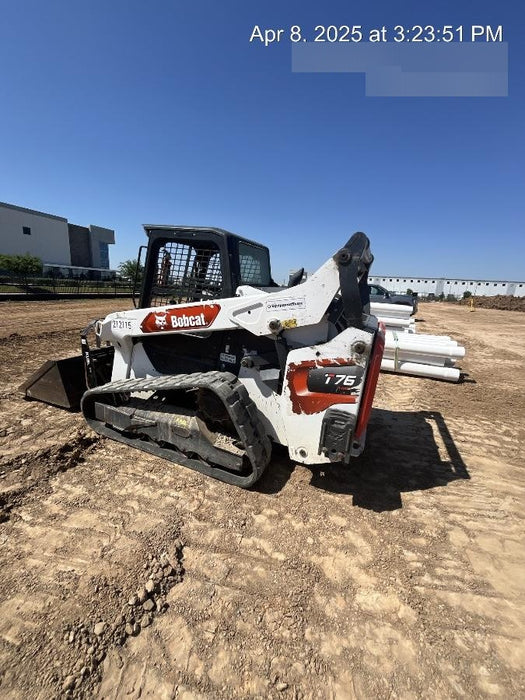 2020 KUBOTA PFL4548 Pallet Forks