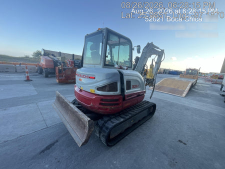 2023 TAKEUCHI TB250-2CR