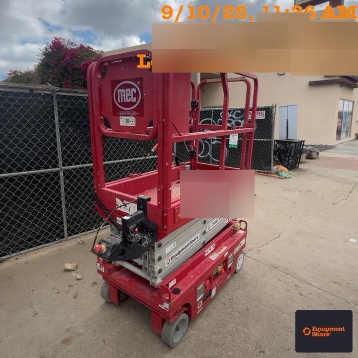 2020 MEC 1330SE Solid NM Tires, Steel Swing out Doors, LCS, Beacon, 900W Inverter