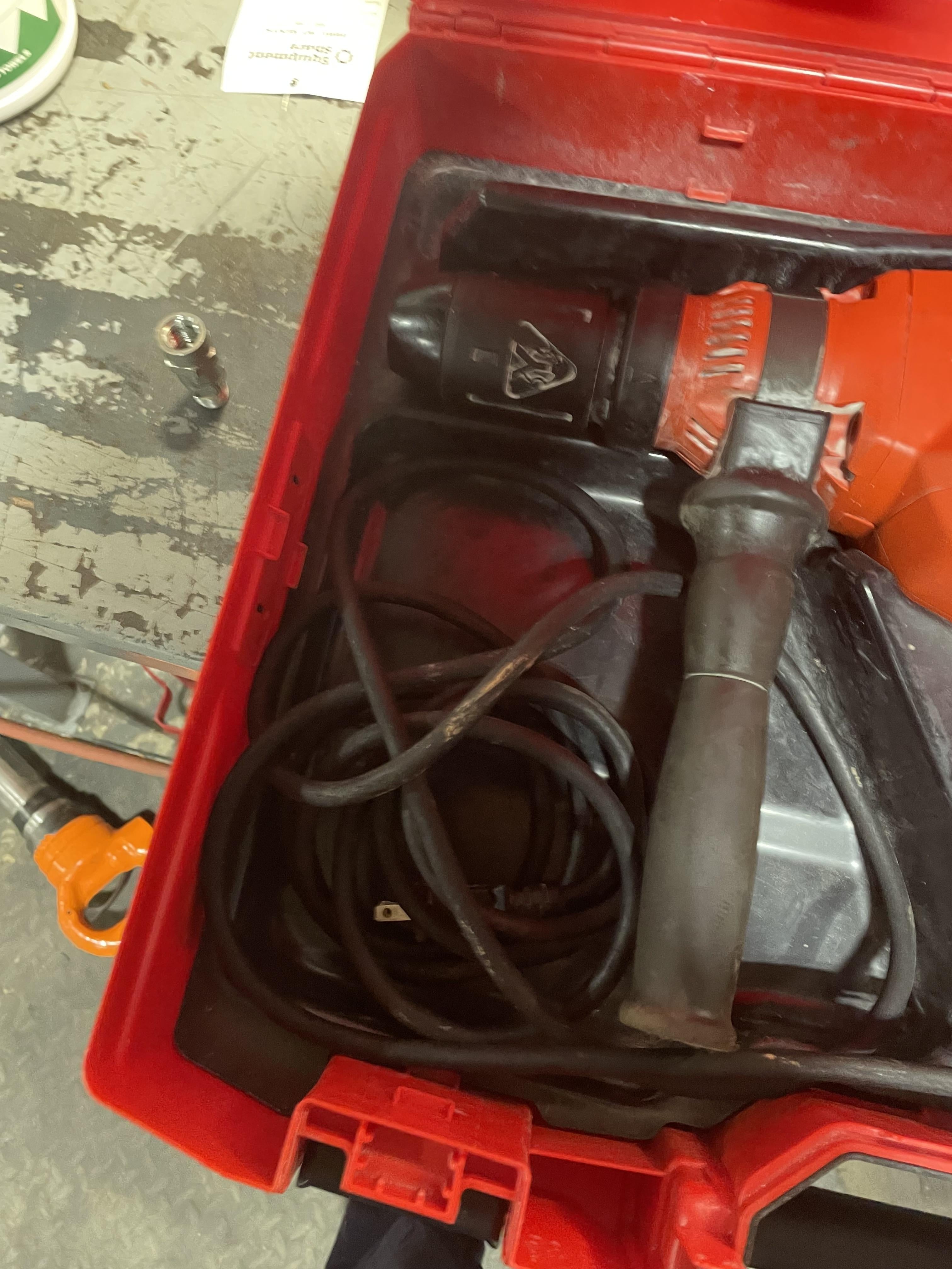 2021 HILTI TE 70-AVR