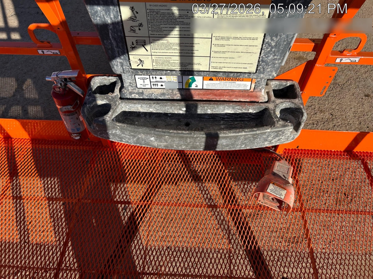 2021 JLG 600S