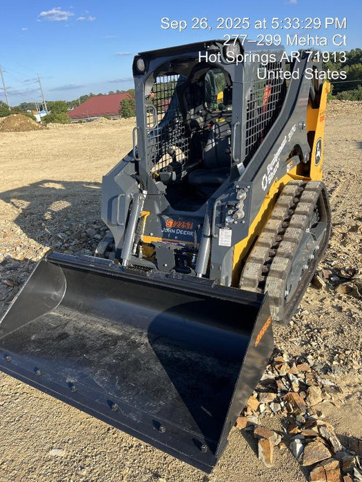 2025 JOHN DEERE 72" Skid Loader Bucket - John Deere C72