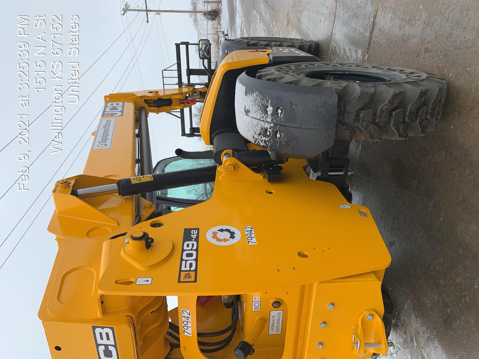 2020 JCB 509-42 Cab/Heat/Air, Solid Tires, Work Lights, Beacon, Aux Hydraulics, Back up Alarm, Lifting Eye, ES Decals