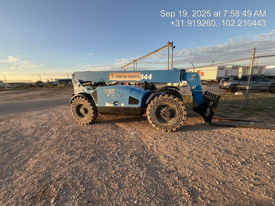 2018 Genie GTH-844 Genie GTH-844 w/Open ROPS, Solid Tires, beacon/work lights, 60" carriage/forks
