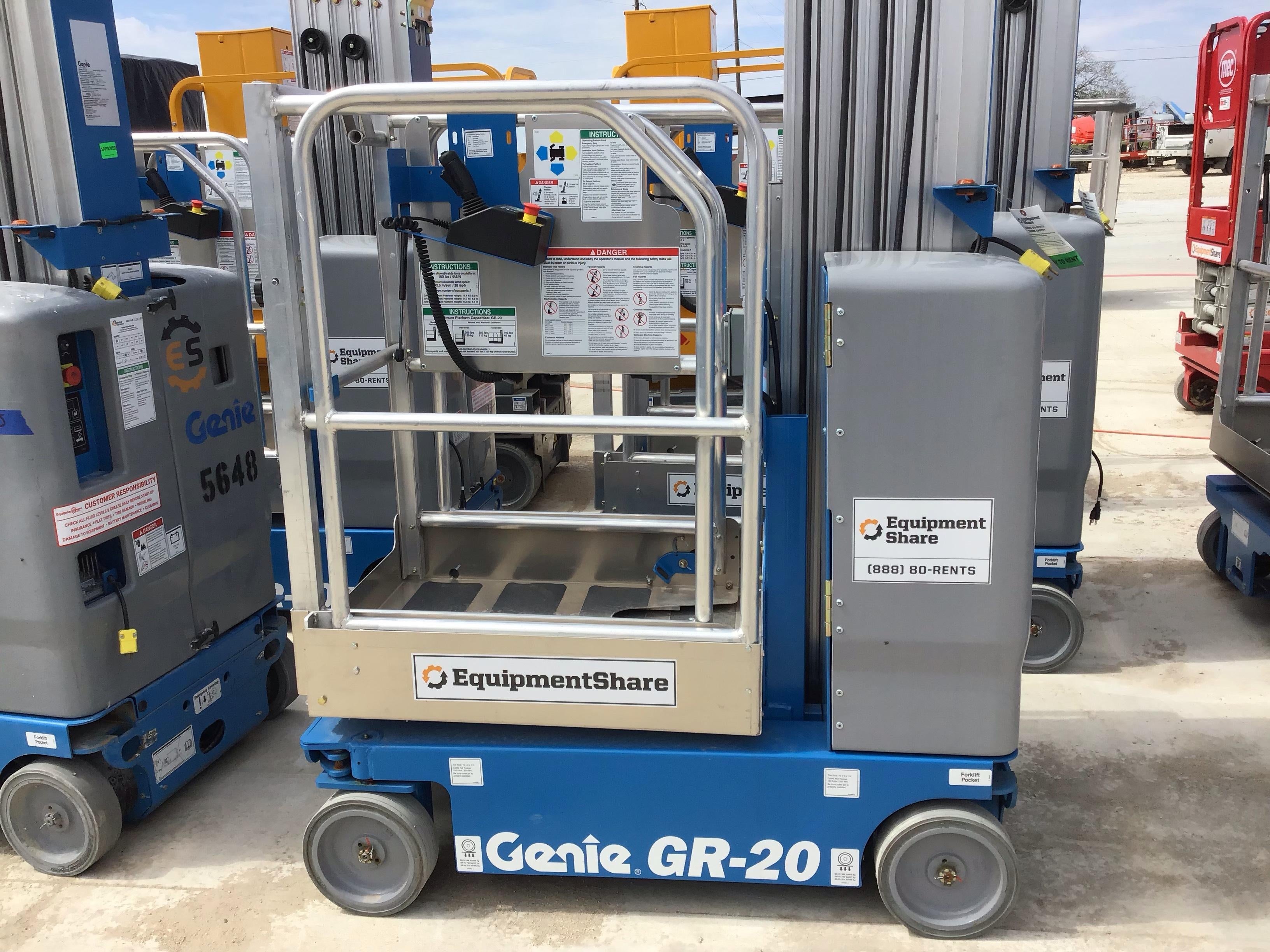 2018 GENIE GR-20