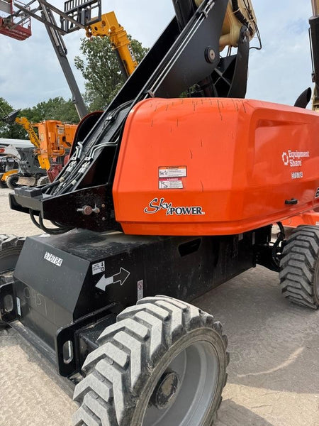2023 JLG 660SJ