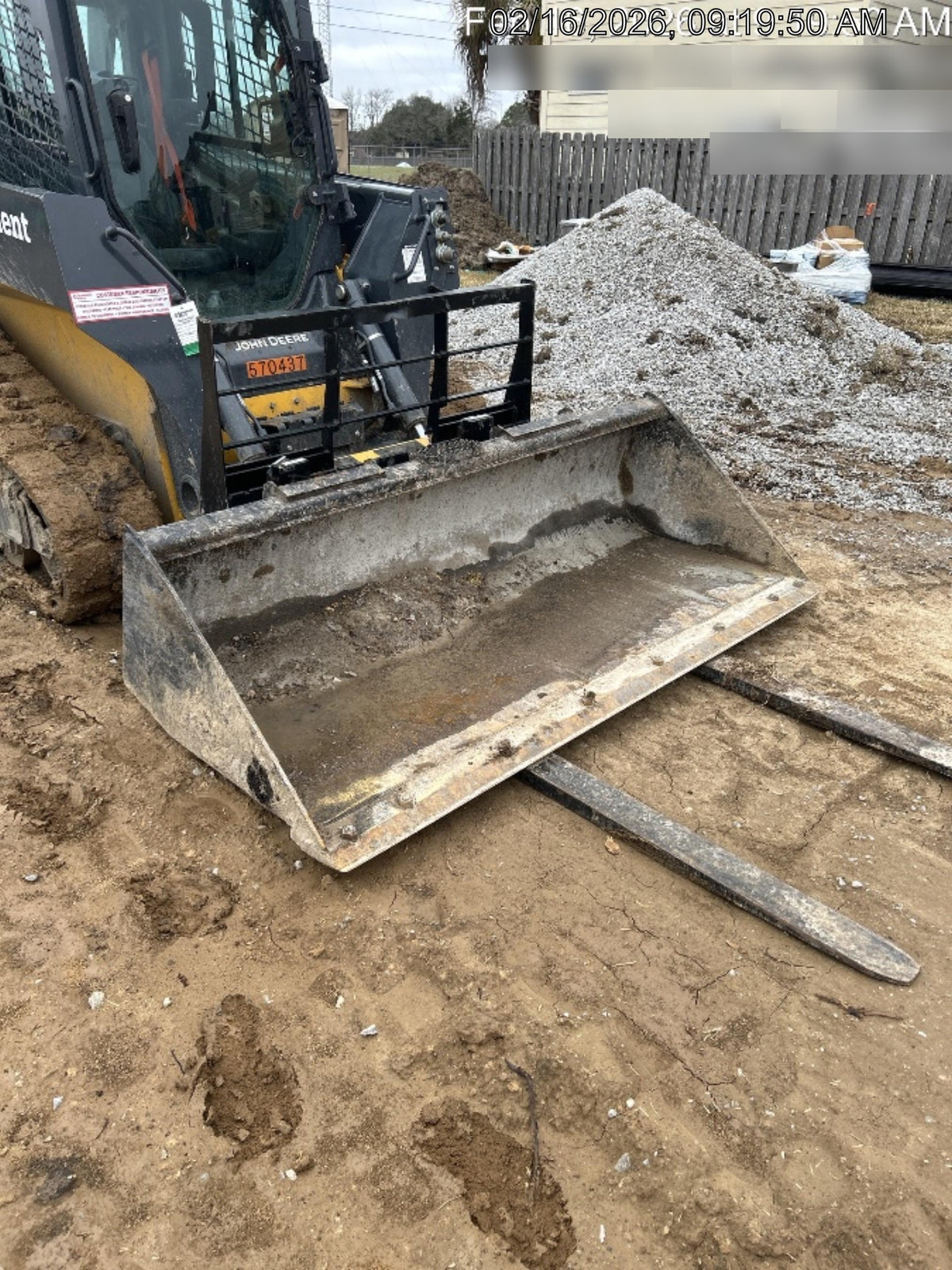 2025 ARROW MATERIAL HANDLING F5100CB - 72"