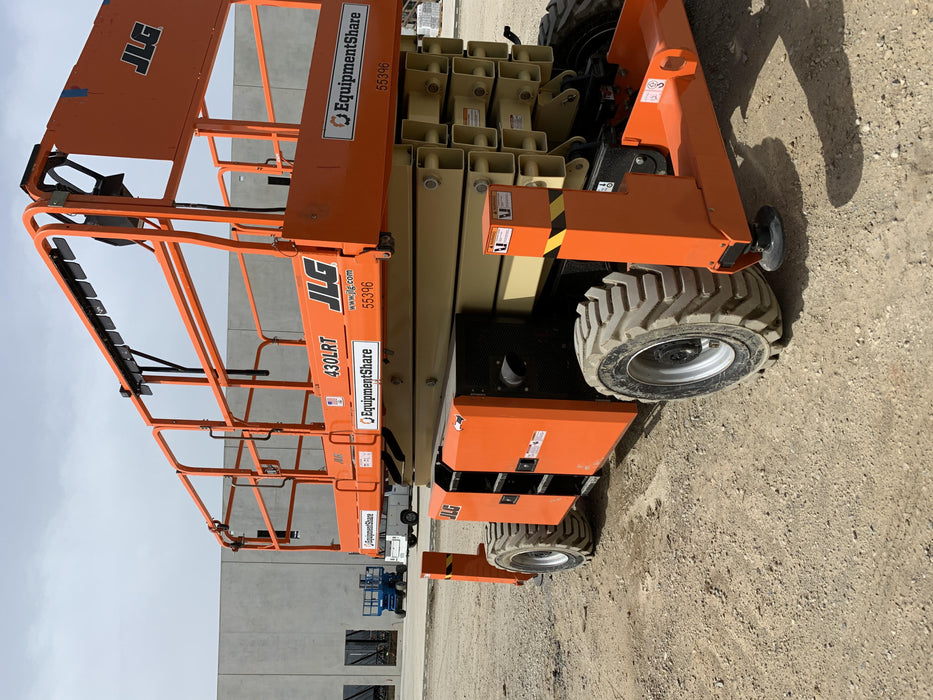 2020 JLG 430LRT