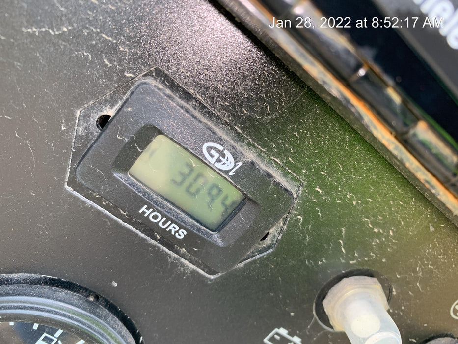 2021 Lincoln Electric Vantage 322 Vantage 322 Ready Pak 3 w/ Decals, ORANGE (includes trailer, cable rack, fender light kit) NO Telematics