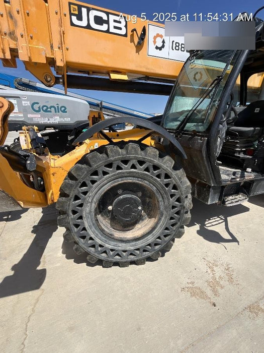 2019 JCB 510-56 Enclosed Cab, 74 HP, Solid Tires, Worklights, Beacon, Aux Hydraulics, Lifting Eye w/66" Carriage/60" Forks