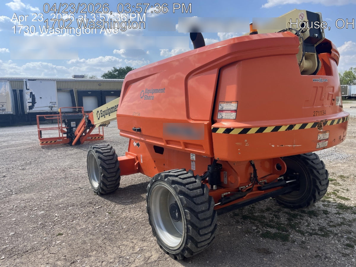 2022 JLG 660SJ