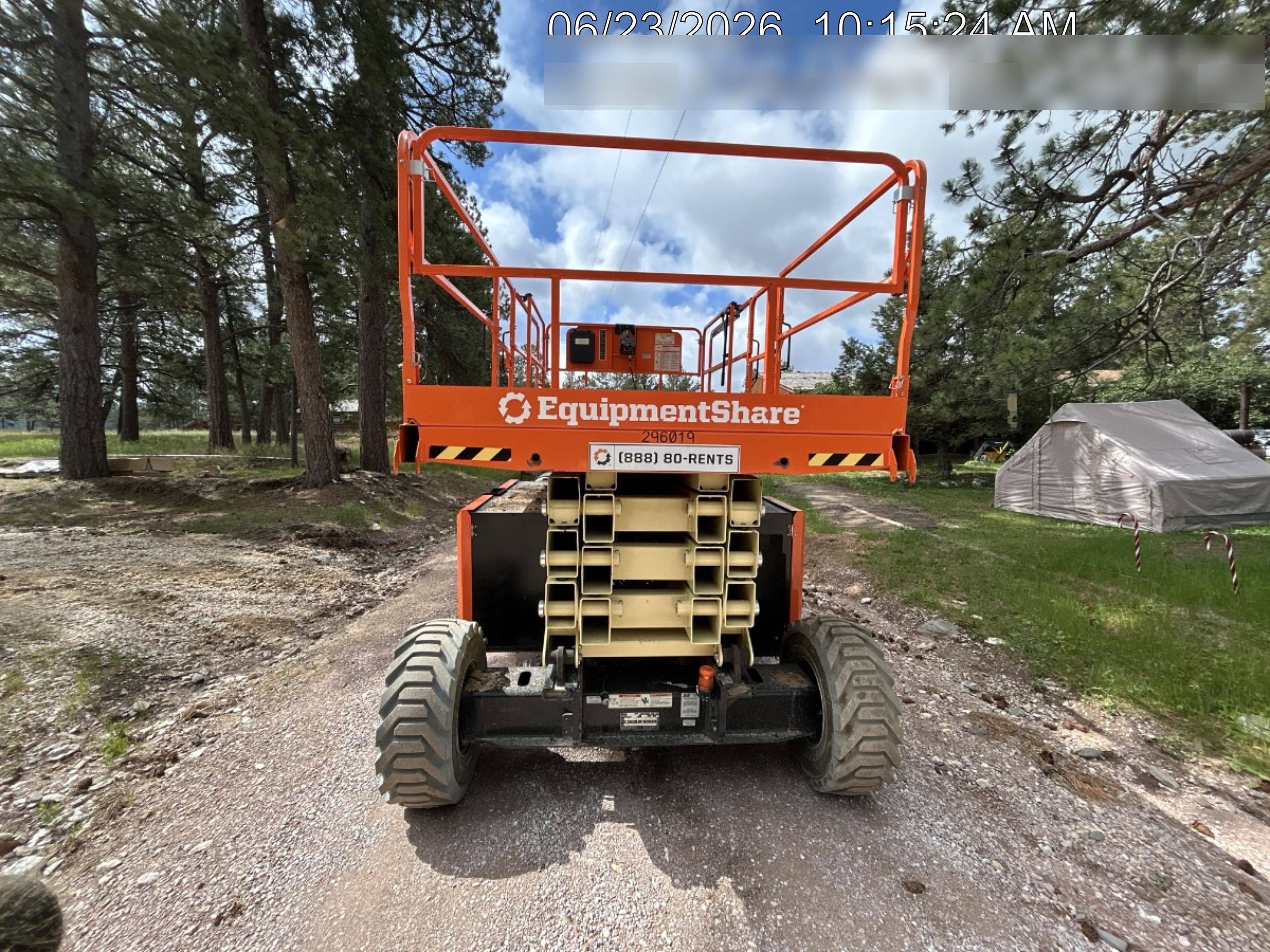 2023 JLG RT4394