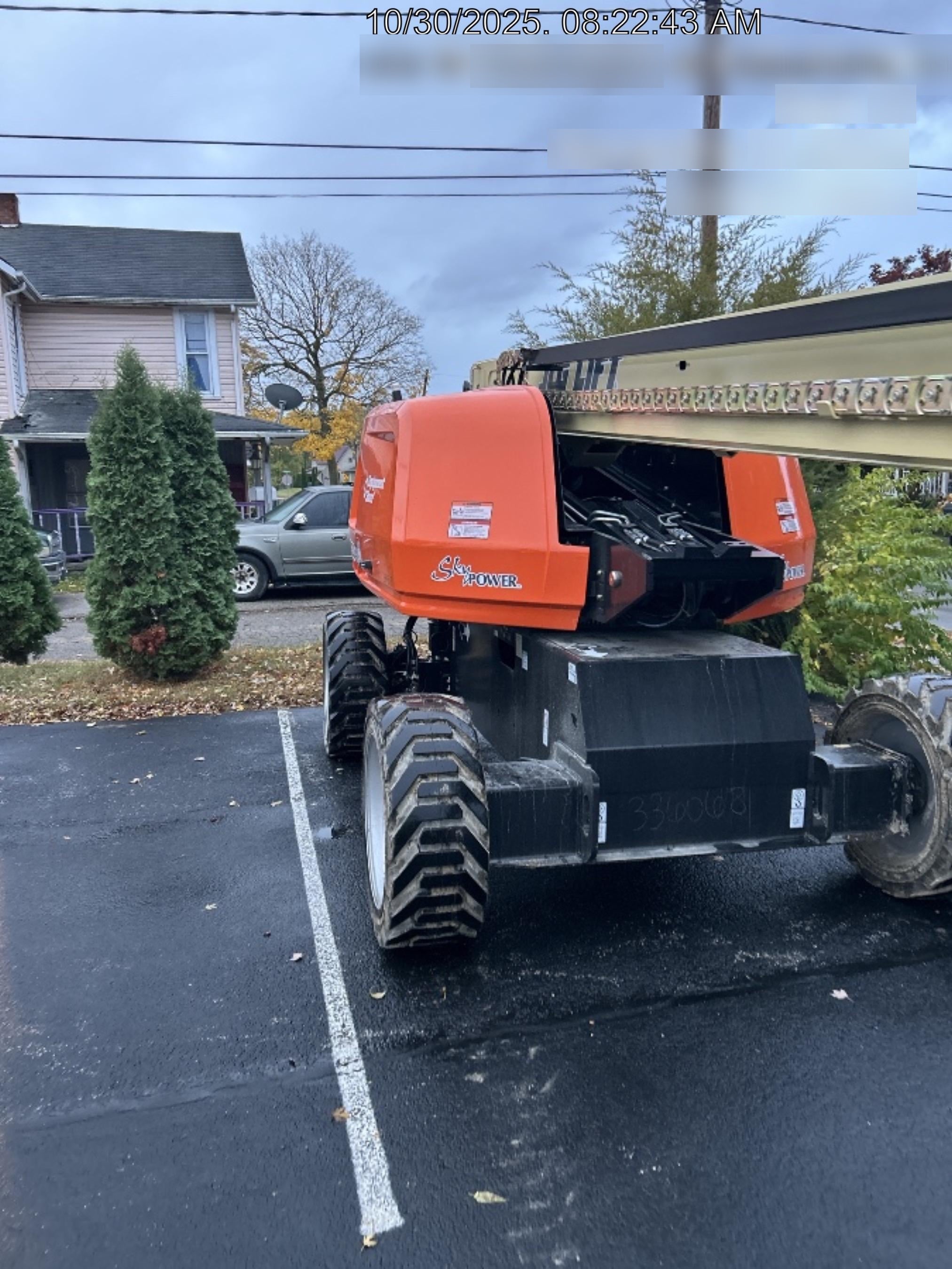 2025 JLG 660SJ