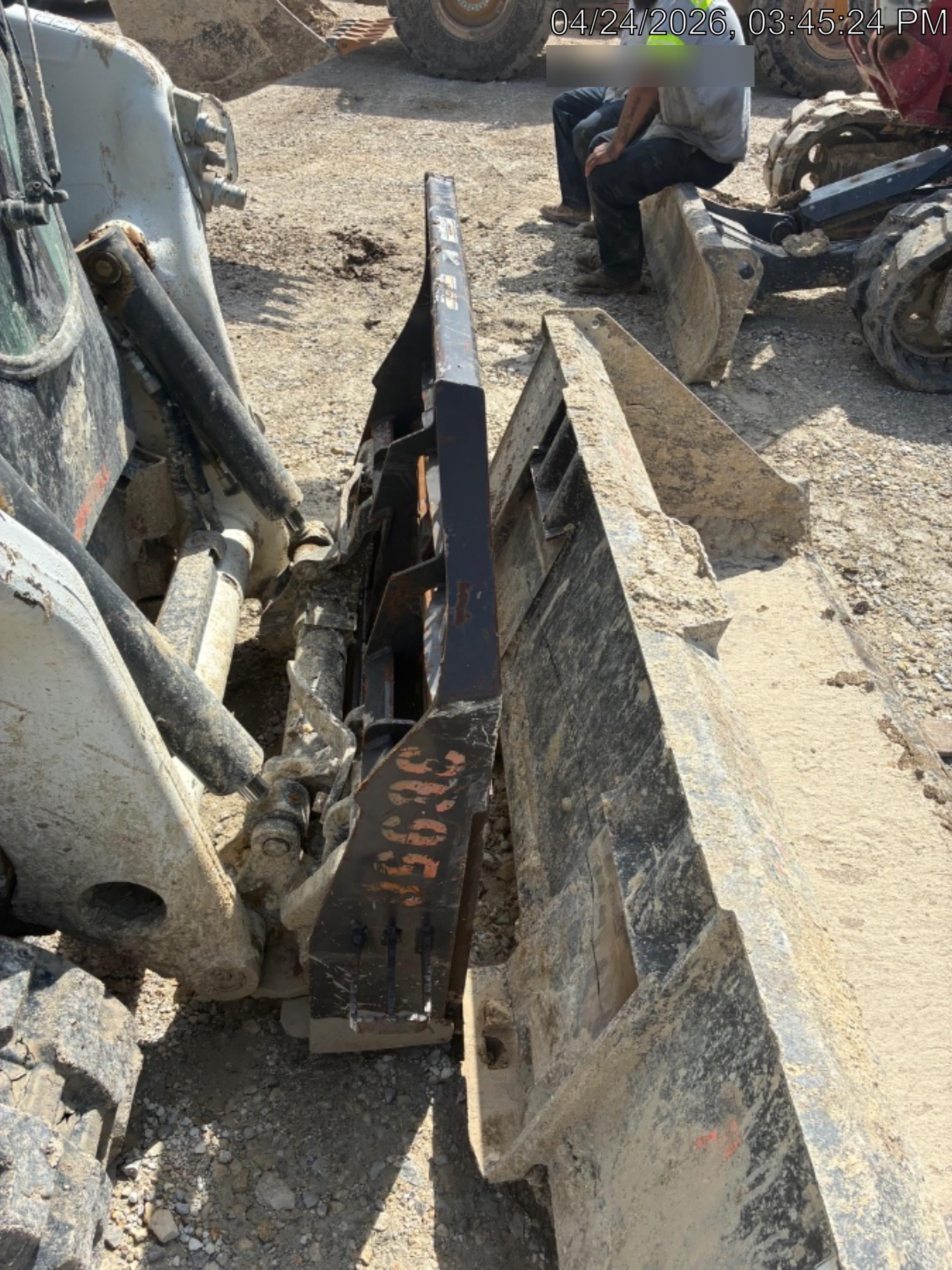 2018 PALADIN 48" Pallet Forks - Paladin