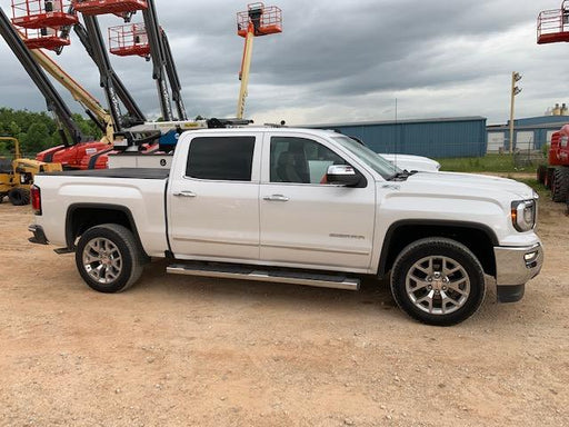 2018 GMC Sierra 1500 Premium 5.3L V8 Sierra 1500 SLT Crew Cab 4WD