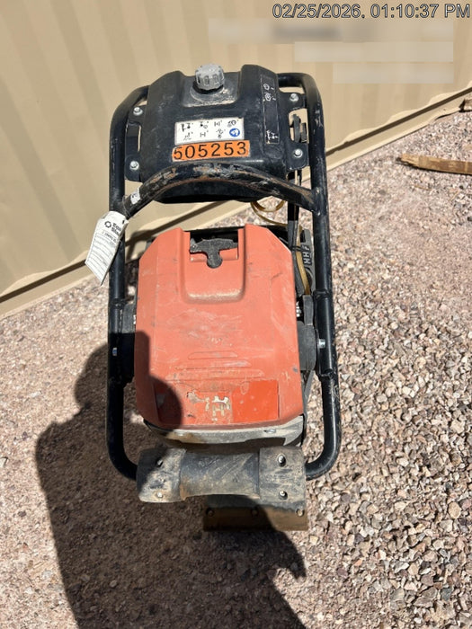 2025 HUSQVARNA LT6005