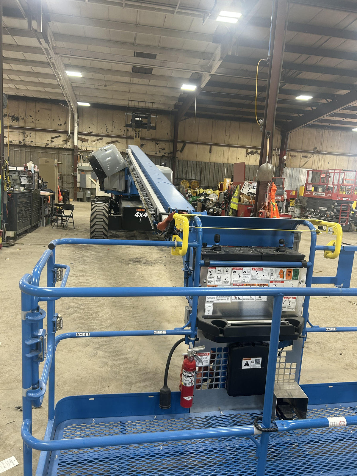 2025 GENIE S-85 XC