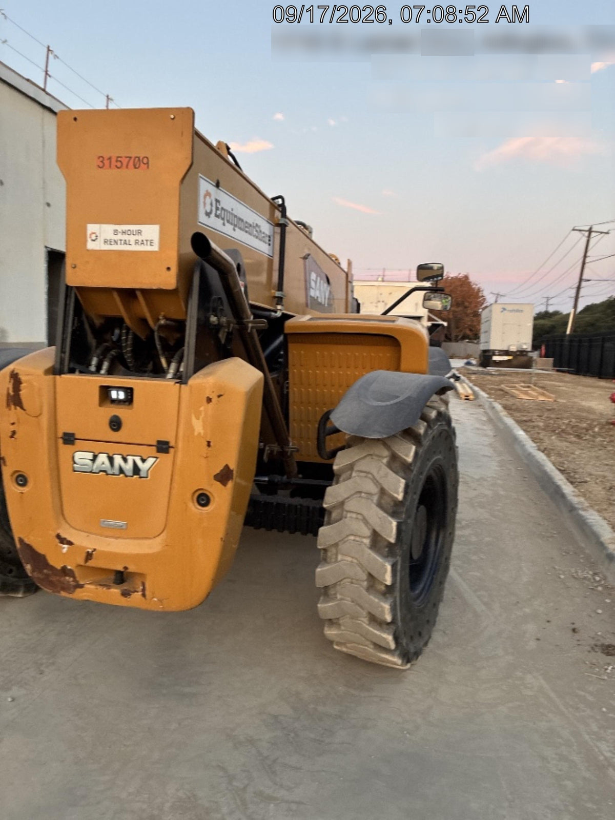 2023 SANY STH1056