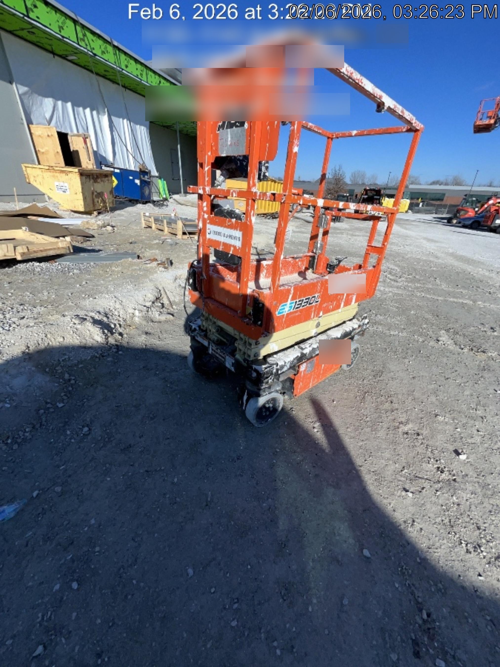 2021 JLG ES1330L